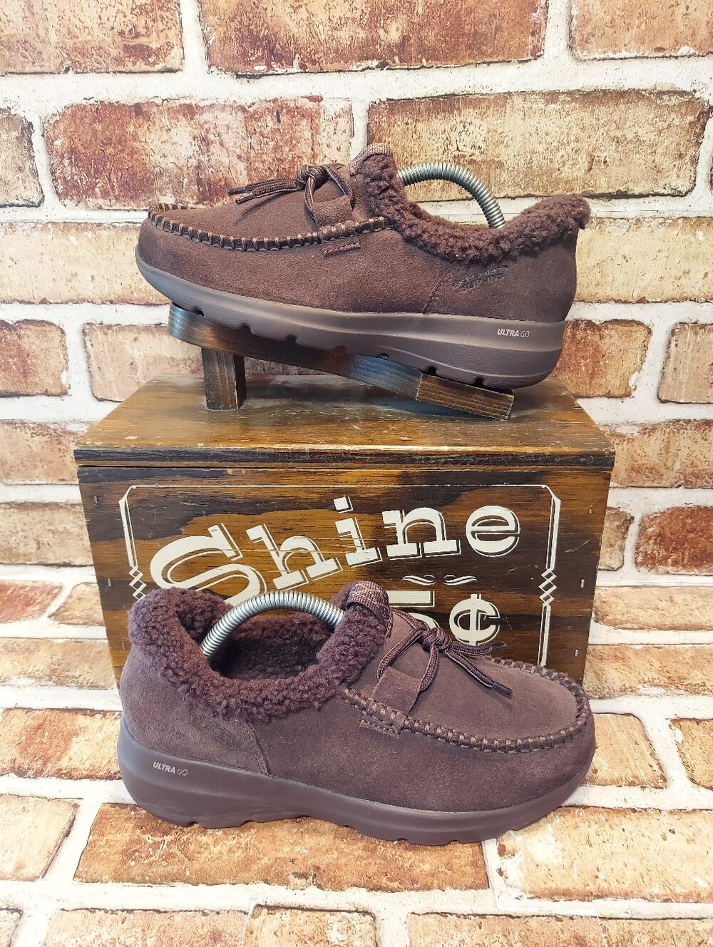 Pre-owned 2025 Skechers Glacial Ultra Go Millie Slip Ins